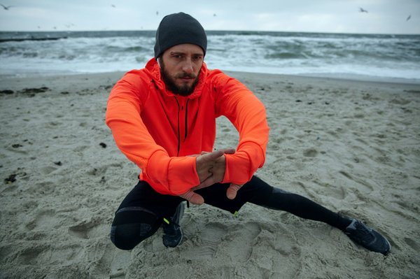 Comment structurer une séance de musculation pour les athlètes pratiquant le kitesurf?