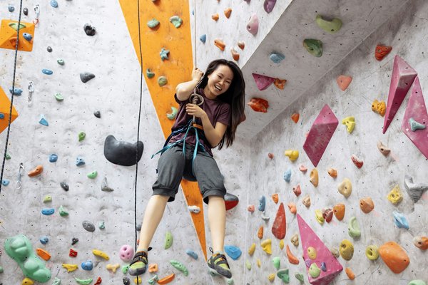 Augmentez votre performance avec les volumes d'escalade adaptés